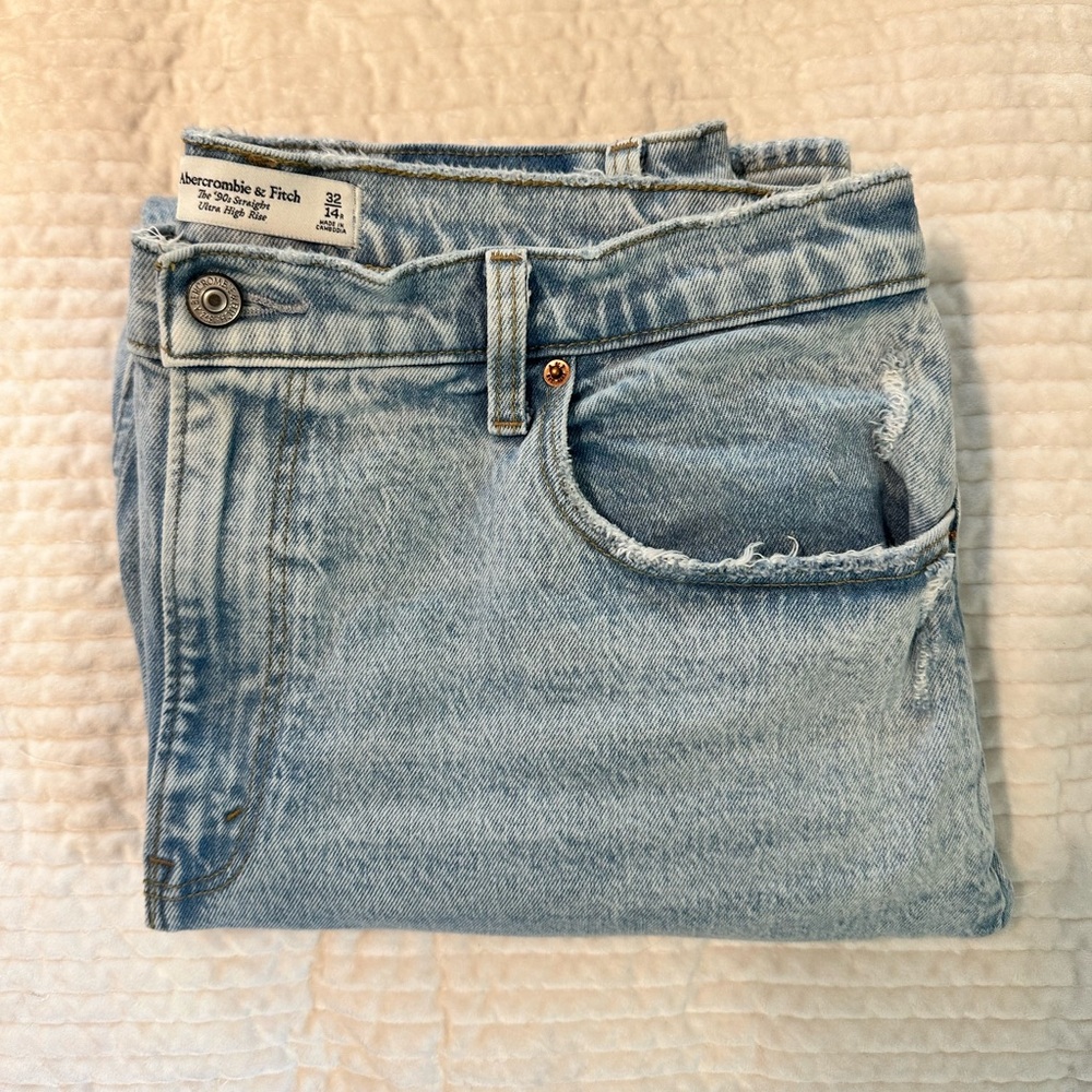 Abercrombie & Fitch 90s Straight Ultra High Rise Curve